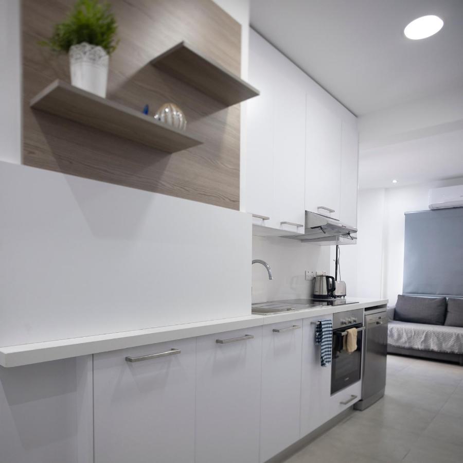 Lovely 2 Bed Apartment In Larnaca City Centre Luaran gambar